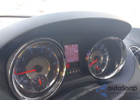 2012 Chrysler Town & Country Touring из США, поврежденный, VIN 2C4RC1BGXCR312741